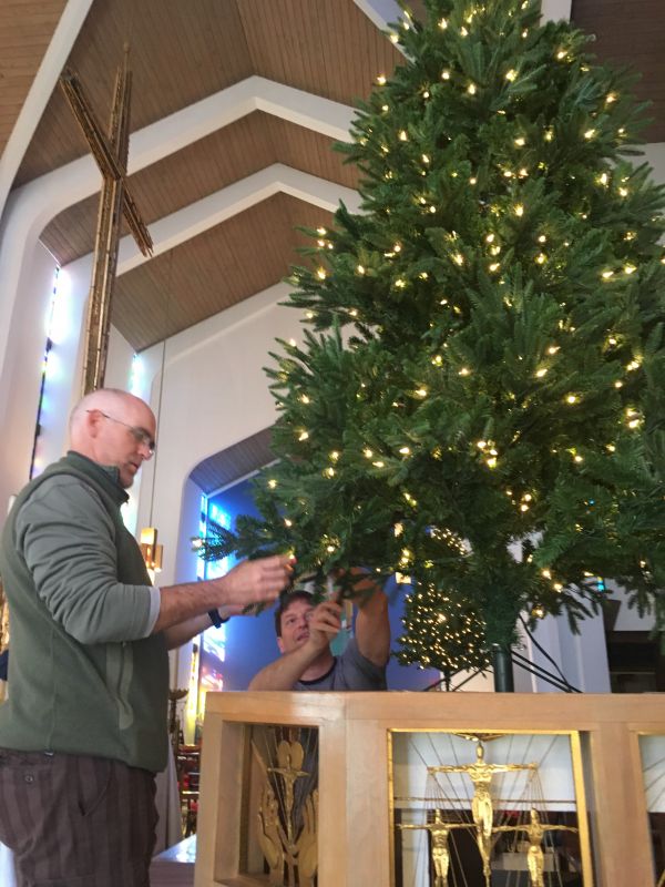 Let's Decorate the Church! Noon, Sun 17th